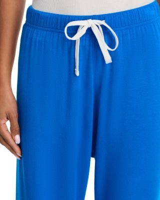 Andie Fleece Crewneck Sweatshirt & Andie Drawstring Sweatpants