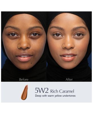 Double Wear Stay-in-Place Liquid Foundation