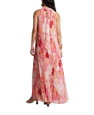 Slim Pleated Maxi Dress