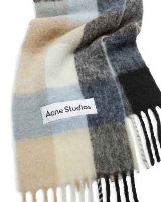 Checked Fringe Scarf