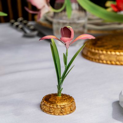 Meadow Walk Iris Place Card Holder