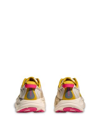 Women's Gaviota 6 Running Sneakers