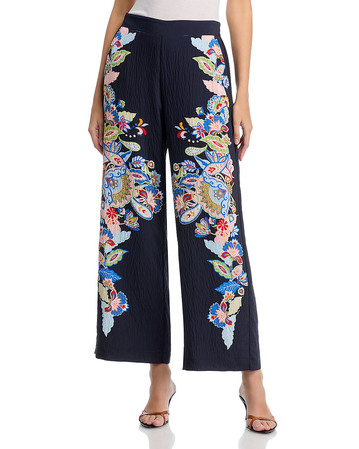 T Tahari Printed Pull On Pants