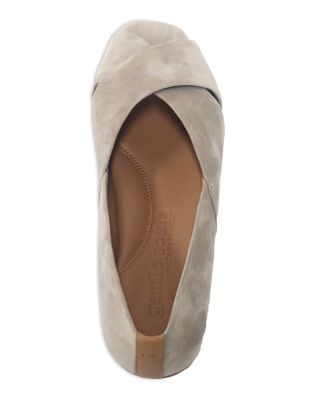 Women's Whoebe Suede Flats
