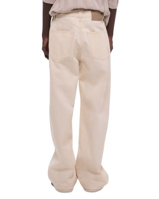 Relaxed Fit Pleated Jeans in Ecru