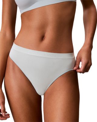 Bonded Flex Mid Rise Thong