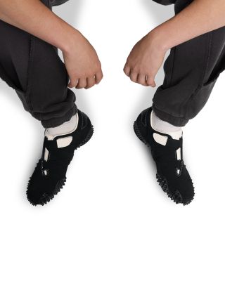 Men's Mostro Icons Sneakers