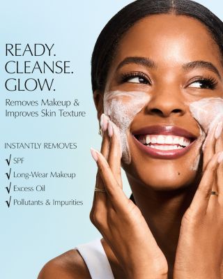 DayWear Glow Boost Jelly Cleanser 4.2 oz.