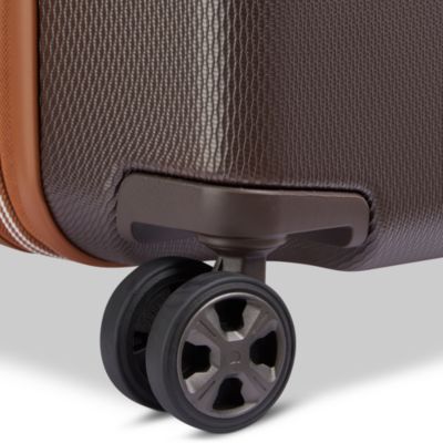 Chatelet Air 2 Carryon Spinner Suitcase