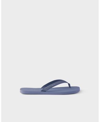  Men's Brushed Leather Flip-Flops
