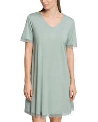 Inaya Short Sleeve Gown