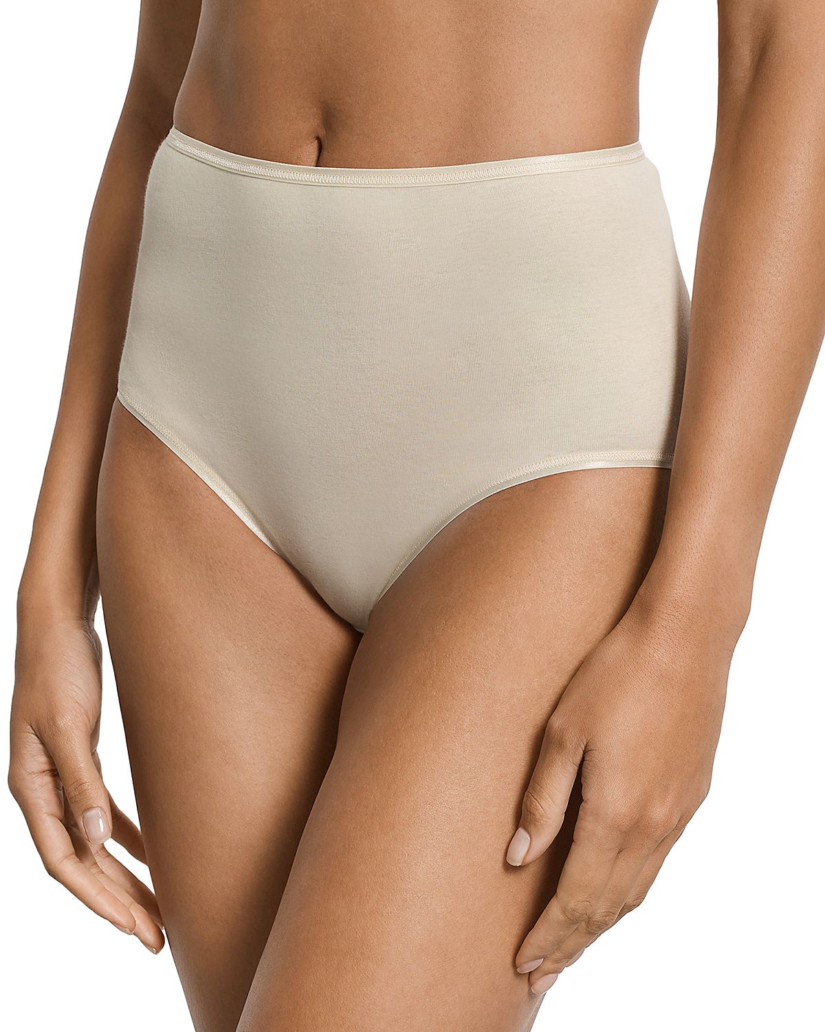 Hanro Cotton Seamless Full Briefs