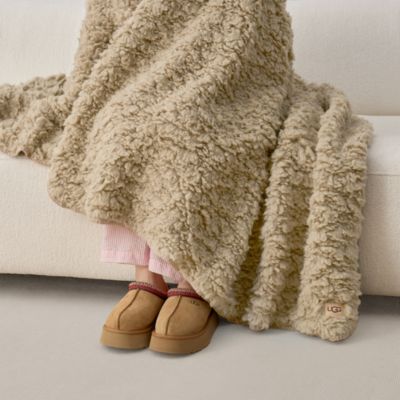 Shira Textured Sherpa Throw Blanket