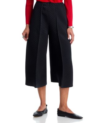 Plaster Pleats Solid Crop Pants