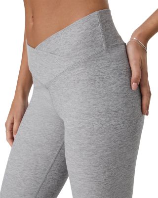 Elevation Rhythm Flare Leggings