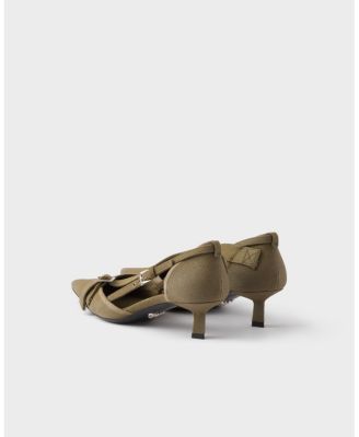  Women's Canvas Pumps