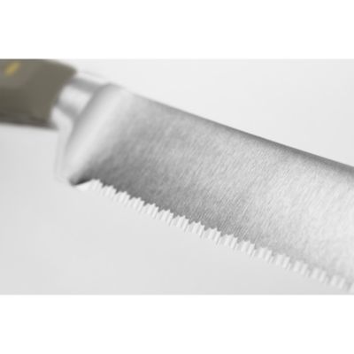 Classic 9" Double Serrated Bread Knife