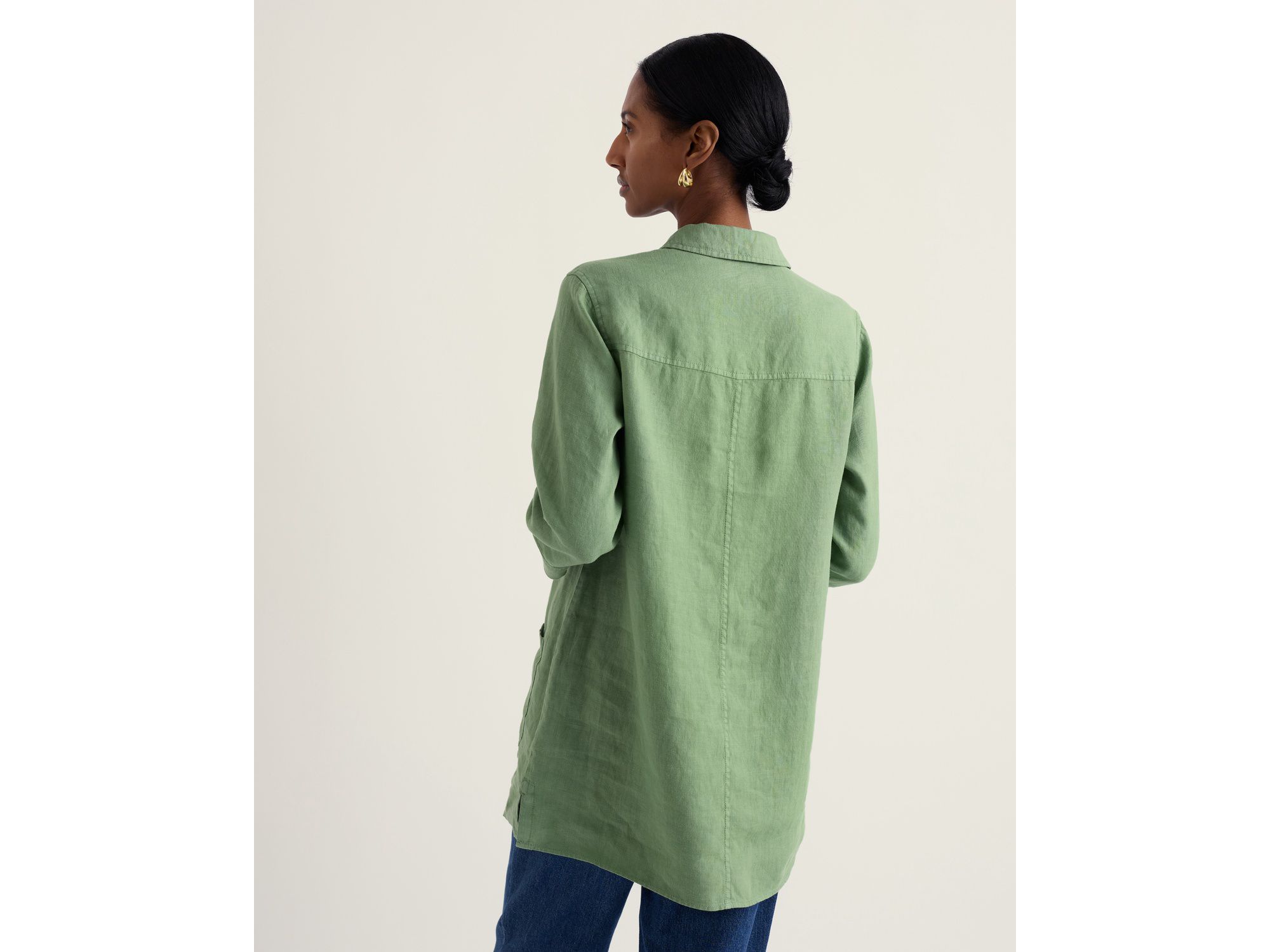 Artist's Journey Linen Shirt — Image 3