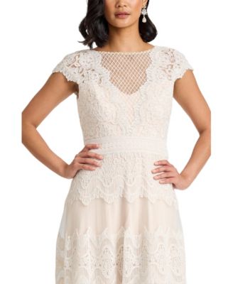  Macia Lace Midi Dress