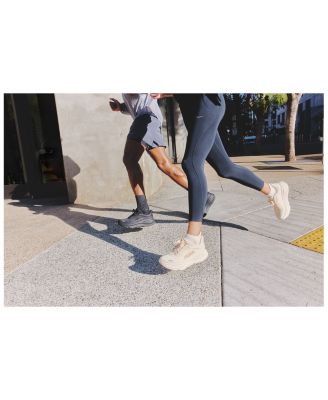 Women's Bondi 9 Running Sneakers in Vanilla