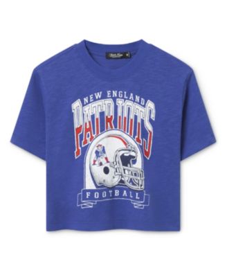  Women's NFL New England Patriots Helmet Mock Neck Crop Tee