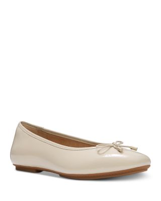 Women's Delicato Bow Flats