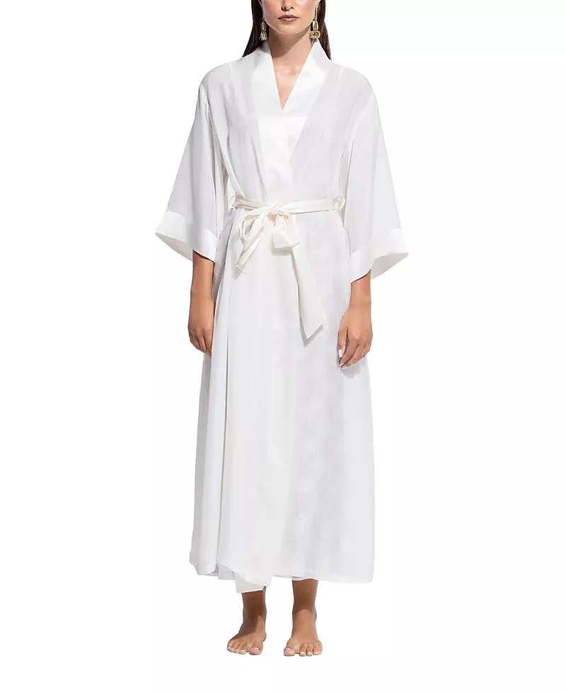 Ginia Giselle Robe