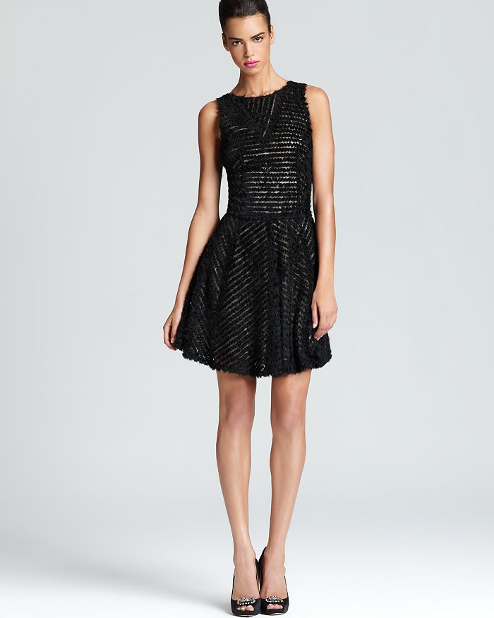 Nicole miller 2025 sleeveless dress