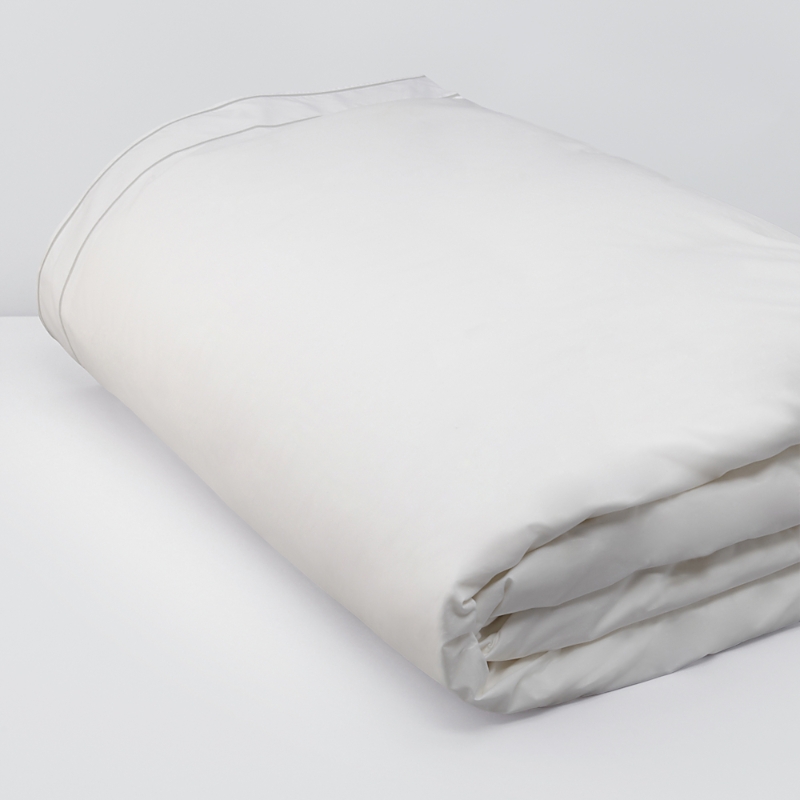 Matouk Ansonia Percale Duvet Cover, Full/queen In Sterling