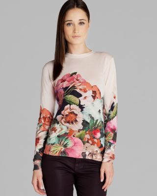 ladies beige moletom com capuz