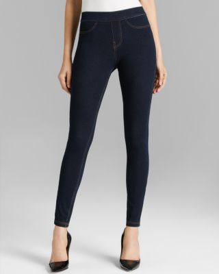 hue curvy fit jeans leggings