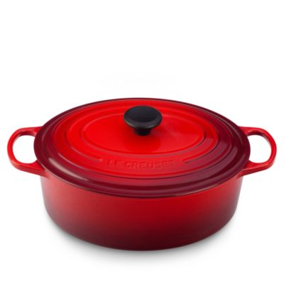 6.75-Quart Signature Oval Dutch Oven