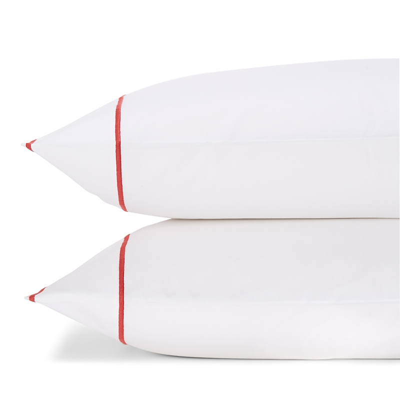 Matouk Set Of 2 Ansonia 500 Thread Count Cotton Percale Pillowcases In Red