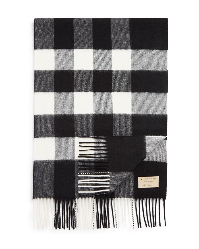Burberry half shop mega check scarf