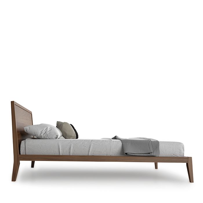 Shop Huppe Moment Queen Bed In Light Nautral Walnut