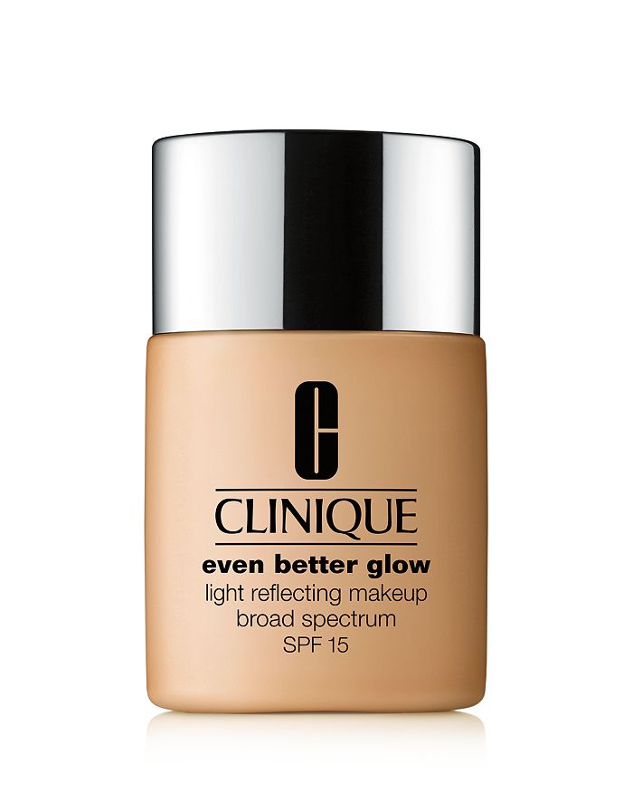 Clinique Even Better & #153 Glow Light Reflecting Makeup Broad Spectrum Spf 15, 1.0 Oz./ 30 ml In Wn 76 Toasted Wheat