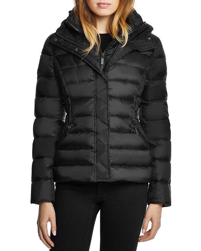 Dawn Levy Miki Hooded Short Puffer Coat In Black
