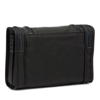 Alpha 3 Hanging Toiletry Kit