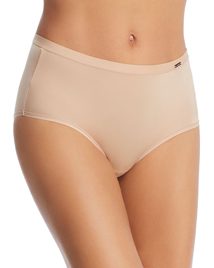 Le Mystere Infinite Comfort Briefs In Natural