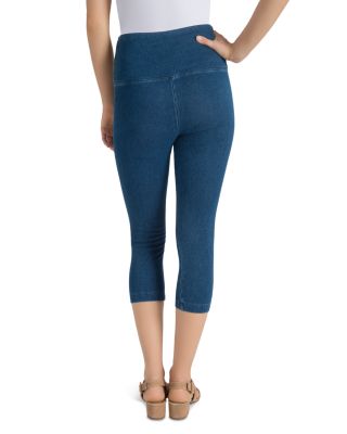 Denim Capri Leggings in Mid Wash