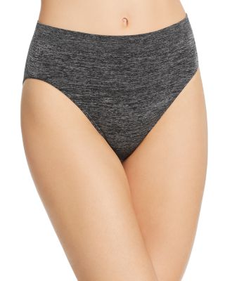 B.Smooth&reg; Seamless High-Cut Briefs 