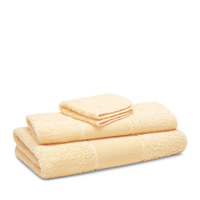 Abyss Super Line Towels In Popcorn Yellow