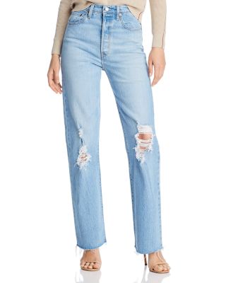 levi's busted knee jeans