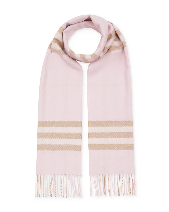 BURBERRY GIANT CHECK SCARF,8016396