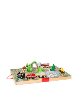 melissa & doug figure 8 train set