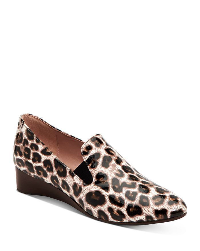 Taryn Rose Women s Claudia Weatherproof Leopard Print Loafers