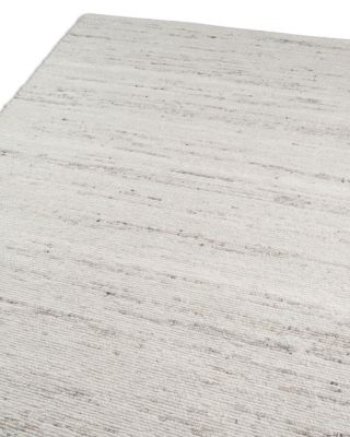 Richmond RI-01 Area Rug Collection