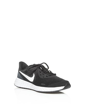 Nike unisex revolution 5 clearance