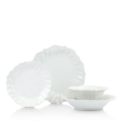 Incanto Ruffle Stoneware Dinnerware