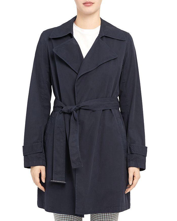 Theory Oaklane Belted Short Trench Coat In Navy
